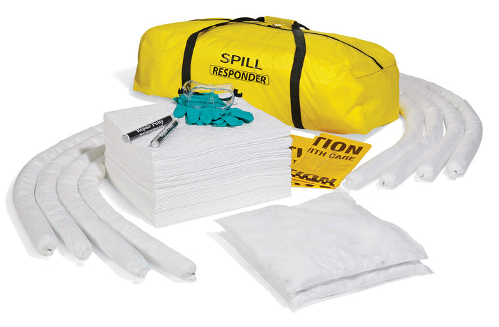 Oil-Only Duffle Bag Spill Kit upacked