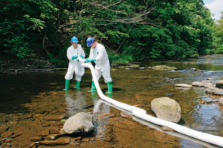 Absorbent Boom in river installation